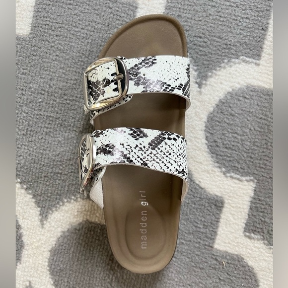 Madden Girl Snake Skin Sandals - Picture 4 of 6